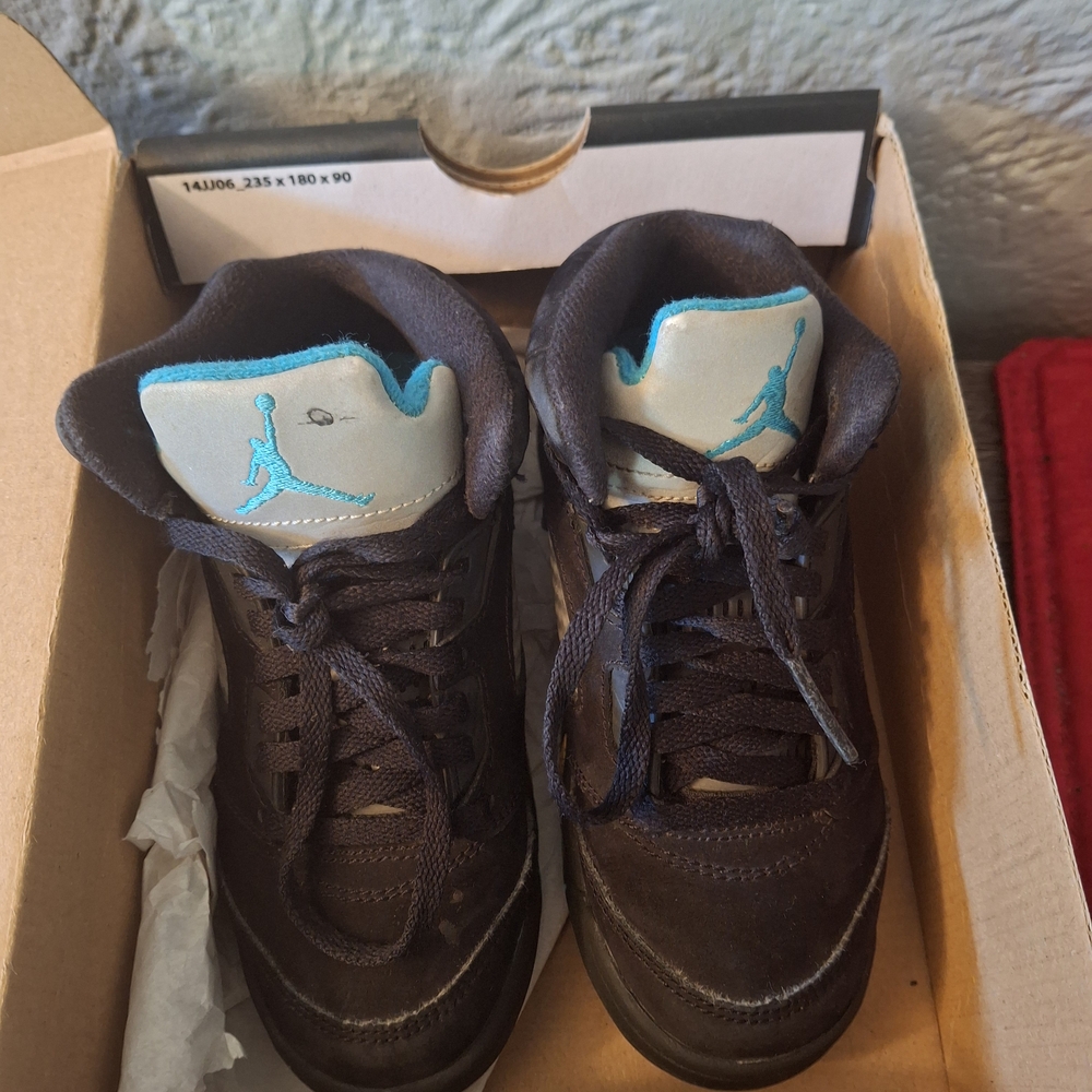 Kids' Jordan Sneakers - Black and Blue